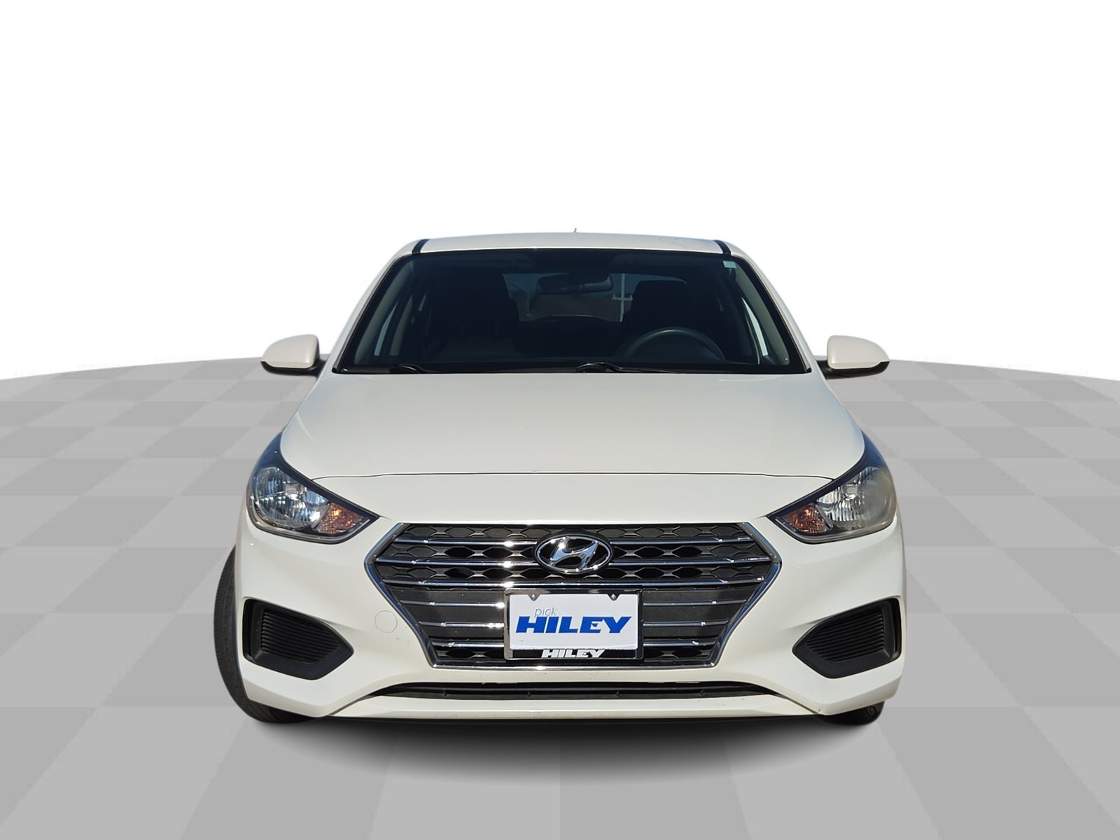 Used 2020 Hyundai Accent SE w/ Cargo Package FWD image 3