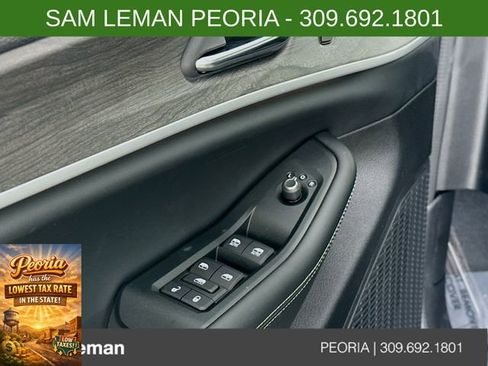 New 2025 Jeep Grand Cherokee Limited image 18