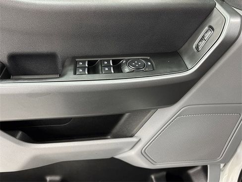 Certified 2025 Ford F250 XLT image 4