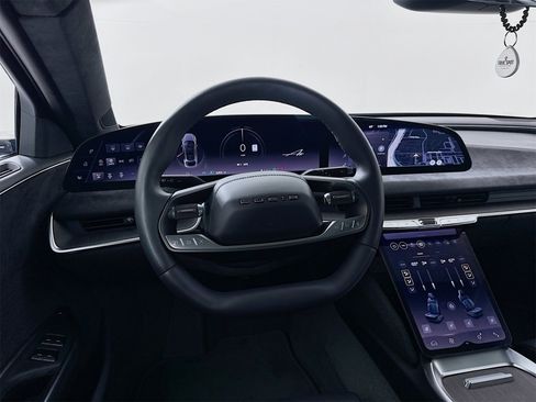 Used 2022 Lucid Air Grand Touring image 23