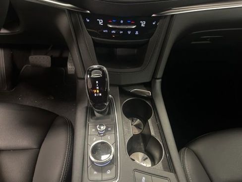Certified 2024 Cadillac XT5 Luxury image 27