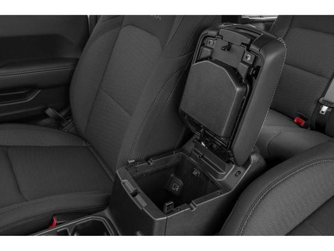 Used 2022 Jeep Wrangler Unlimited Sahara AWD/4WD image 10