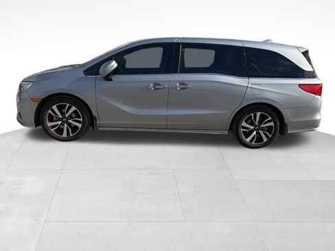 Used 2019 Honda Odyssey Elite image 4