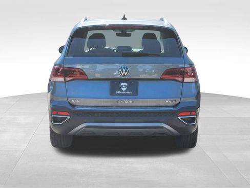 Used 2022 Volkswagen Taos SEL AWD/4WD image 7