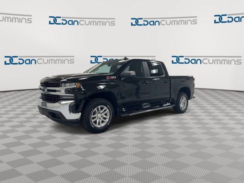 Used 2021 Chevrolet Silverado 1500 LT w/ Diesel Off-Road Package AWD/4WD image 4