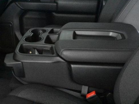 Certified 2025 Chevrolet Silverado 1500 Custom image 30