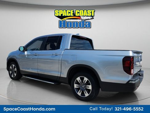 Used 2017 Honda Ridgeline RTL-T image 11