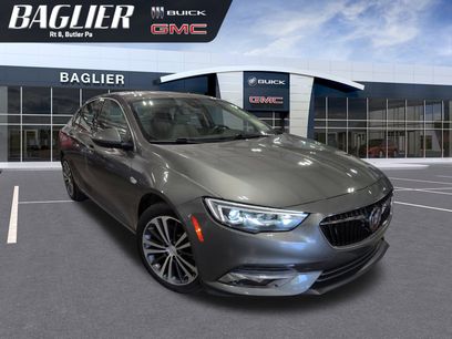 Used 2018 Buick Regal Essence w/ Driver Confidence Package #1