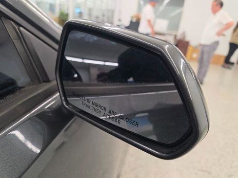 Used 2017 Chevrolet Camaro SS RWD image 35