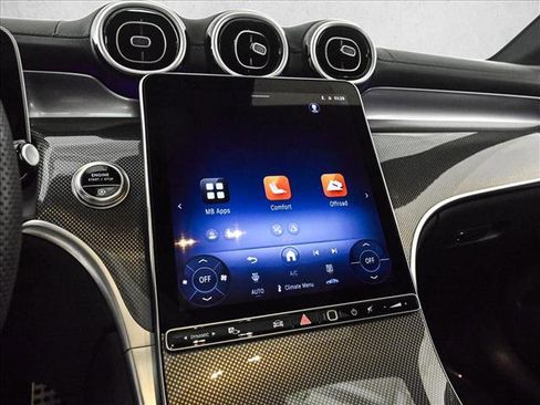 Certified 2025 Mercedes-Benz GLC 300 4MATIC image 16