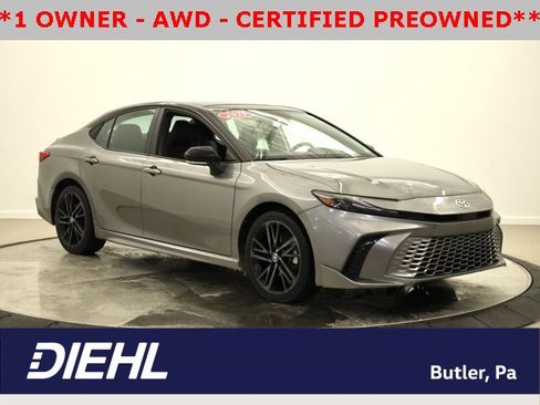 Certified 2025 Toyota Camry XSE image 1