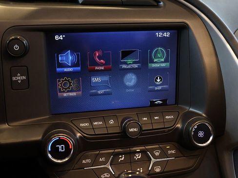 Used 2017 Chevrolet Corvette Stingray Coupe w/ Battery Protection Package image 31