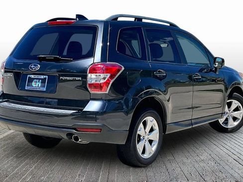 Used 2016 Subaru Forester 2.5i Premium AWD/4WD image 9