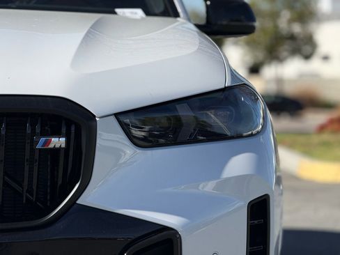 New 2026 BMW X5 M60i image 13