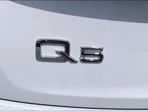 Used 2023 Audi Q5 2.0T Premium Plus w/ Premium Plus Package AWD/4WD image 33