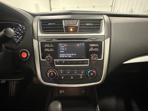 Used 2018 Nissan Altima 2.5 S w/ S Convenience Package FWD image 29