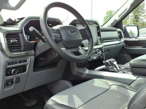 Used 2023 Ford F150 Lariat w/ Trailer Tow Package AWD/4WD image 12