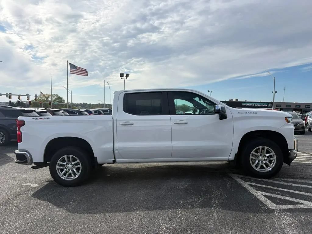 Used 2021 Chevrolet Silverado 1500 LT w/ Bed Protection Package AWD/4WD image 6