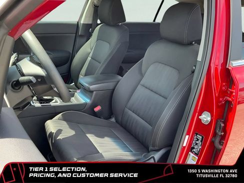 Used 2022 Kia Sportage LX FWD image 33