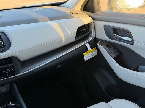 New 2026 Nissan Rogue SV image 11