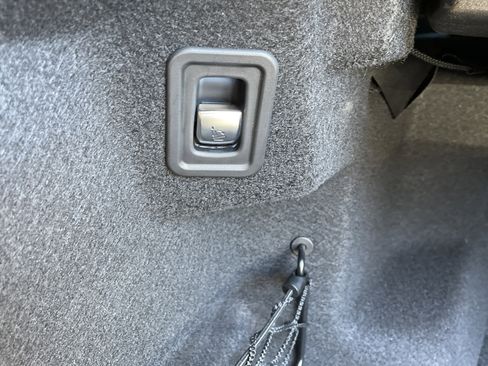 Certified 2020 Mercedes-Benz E 450 E 450 RWD Cabriolet image 19