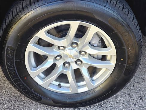 Used 2023 Chevrolet Tahoe LT image 7