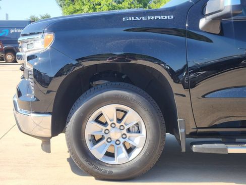 Used 2025 Chevrolet Silverado 1500 LT RWD image 8