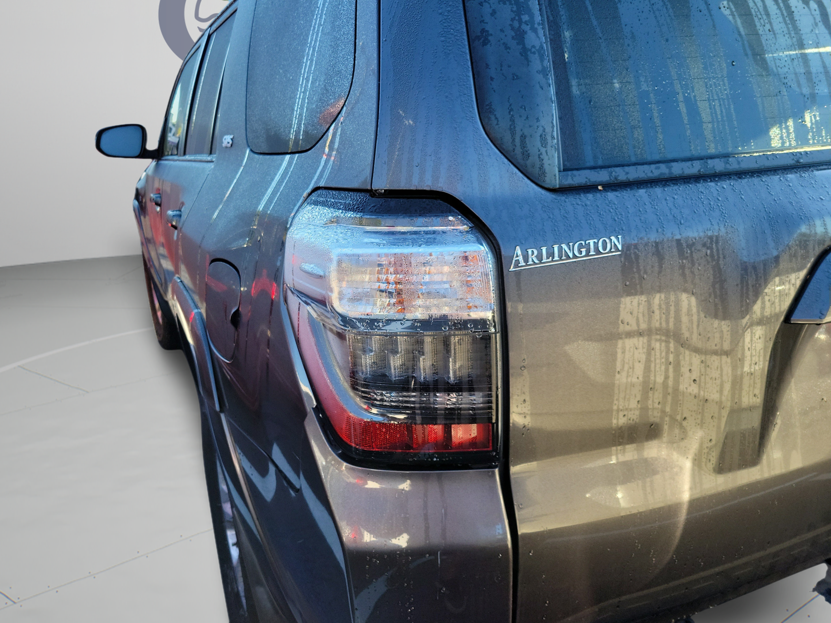 Used 2021 Toyota 4Runner SR5 Premium w/ Moonroof Package AWD/4WD image 23