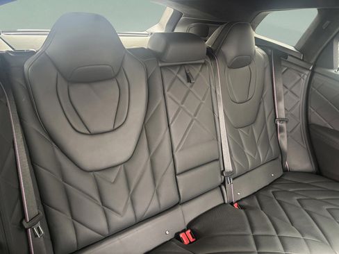 Used 2024 BMW XM image 22