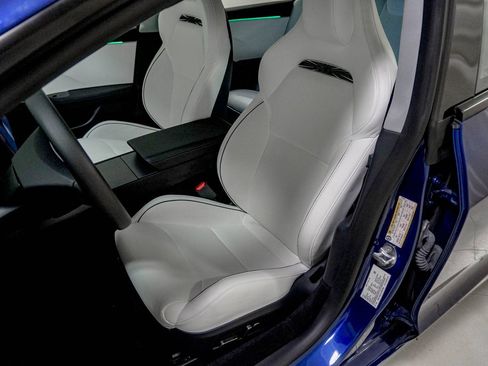 Used 2025 Tesla Model 3 Performance AWD/4WD image 18