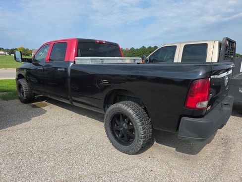 Used 2011 RAM 3500 ST w/ Cold Weather Group image 5