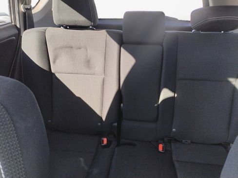 Used 2018 Toyota RAV4 XLE image 14