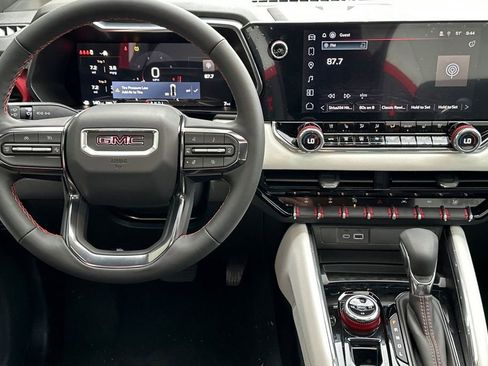 New 2026 GMC Canyon AT4X w/ AT4X AEV Edition image 12