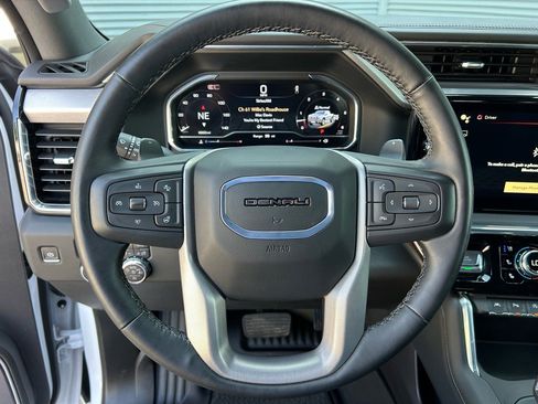Used 2024 GMC Sierra 1500 Denali w/ Denali Reserve Package image 27