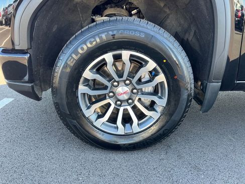Used 2023 GMC Sierra 1500 AT4 image 12