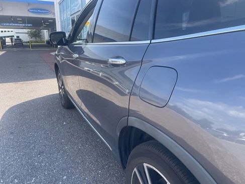 Used 2020 Honda Pilot Touring image 7