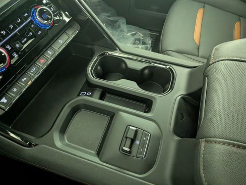 New 2026 GMC Sierra 3500 AT4 w/ AT4 Premium Plus Package image 28