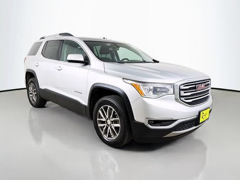 Used 2019 GMC Acadia SLE AWD/4WD image 4