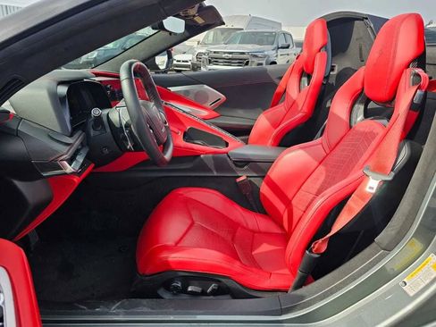 Used 2023 Chevrolet Corvette Stingray Premium Conv w/ Z51 Performance Package image 14