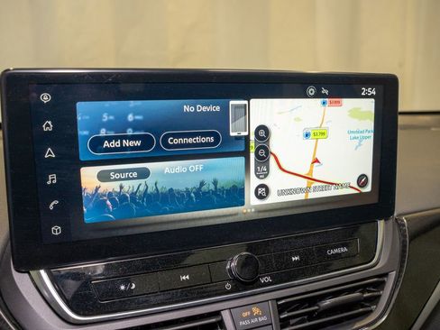 Certified 2023 Nissan Altima 2.0 SR image 12