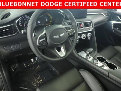 Used 2023 Genesis G70 2.0T image 12
