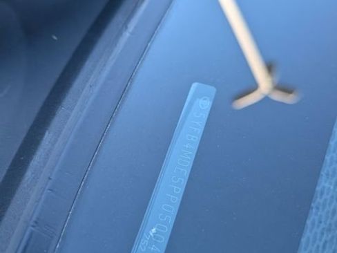 Used 2023 Toyota Corolla LE image 34