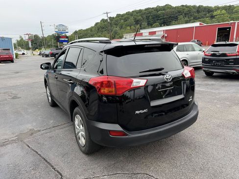 Used 2014 Toyota RAV4 LE AWD/4WD image 7