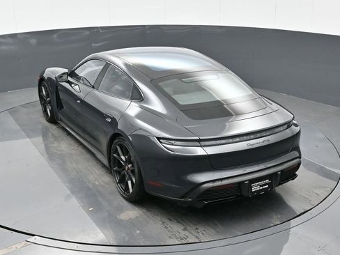 Certified 2023 Porsche Taycan GTS image 28