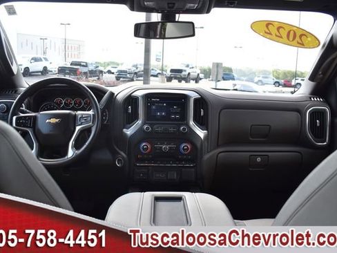 Used 2022 Chevrolet Silverado 1500 LTZ AWD/4WD image 3