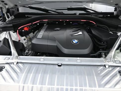 New 2026 BMW X3 xDrive30i w/ Premium Package AWD/4WD image 23