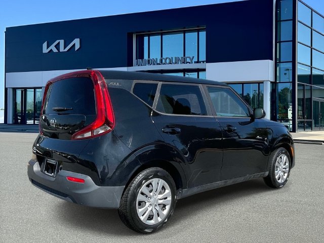Used 2021 Kia Soul LX FWD image 6