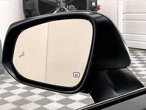 Used 2026 Toyota Grand Highlander Limited image 36