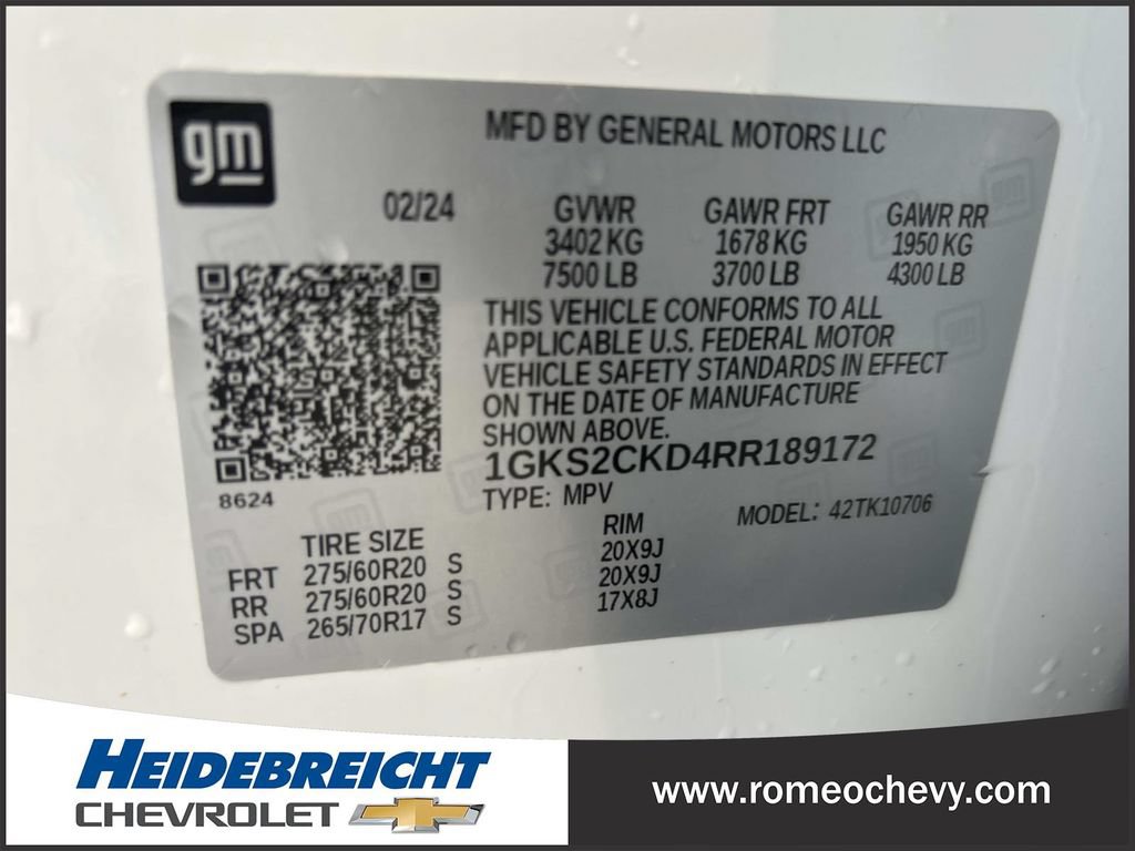 Used 2024 GMC Yukon AT4 w/ Technology Package AWD/4WD image 8