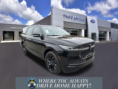 New 2025 Lincoln Navigator Reserve w/ Jet Appearance Package